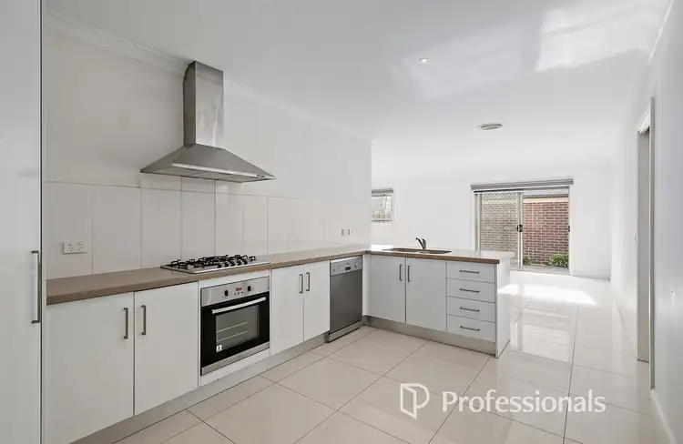Fourth view of Homely townhouse listing, 5 Aspen Close, Mount Evelyn VIC 3796