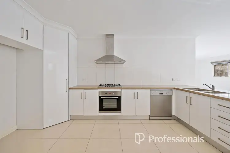 Fifth view of Homely townhouse listing, 5 Aspen Close, Mount Evelyn VIC 3796