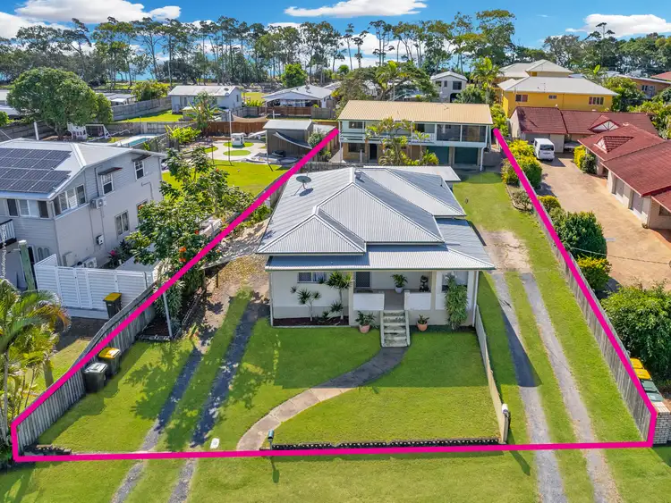 144 Cypress Street, Urangan QLD 4655