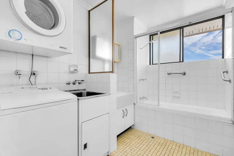 Fifth view of Homely apartment listing, 4/376 Milton Road, Auchenflower QLD 4066