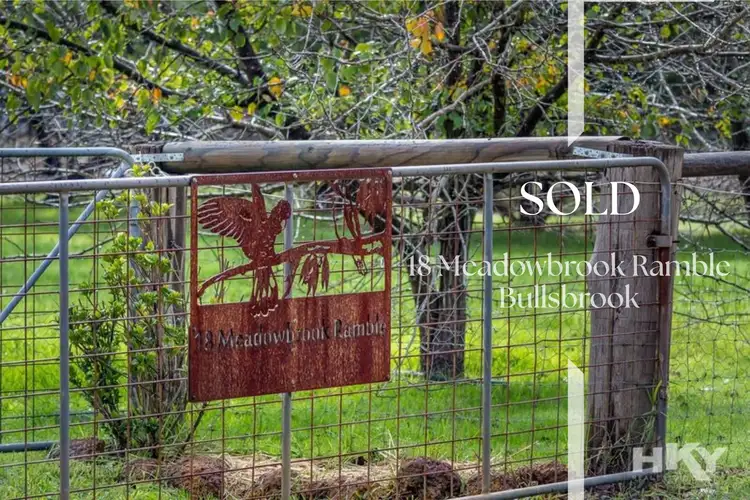 18 Meadowbrook Ramble, Bullsbrook WA 6084