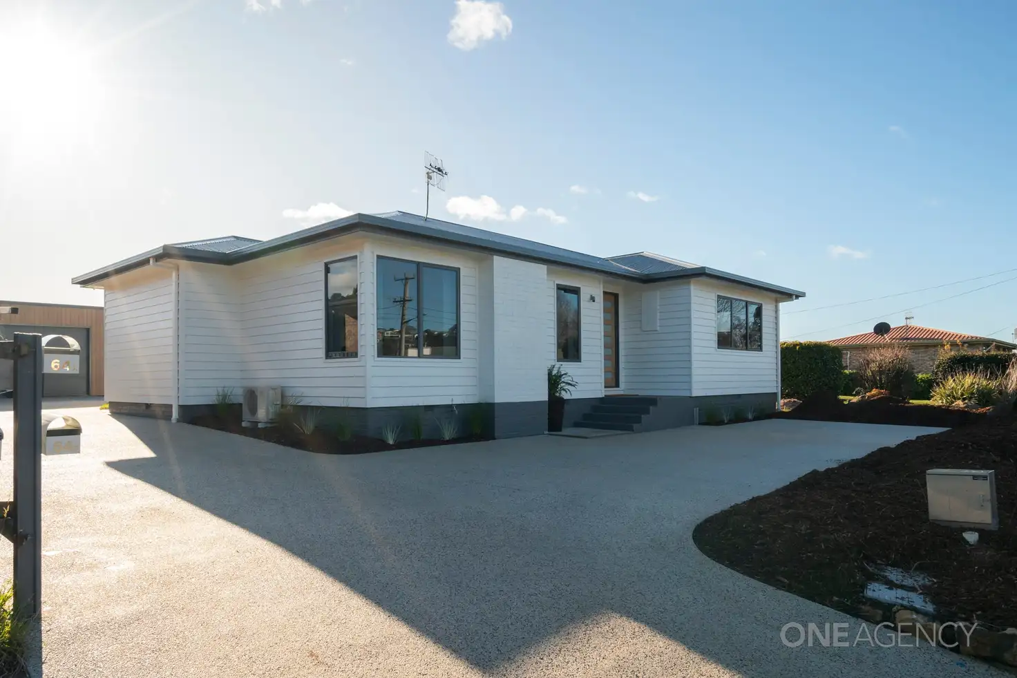 Main view of Homely unit listing, 1/64 West Park Grove, Park Grove TAS 7320