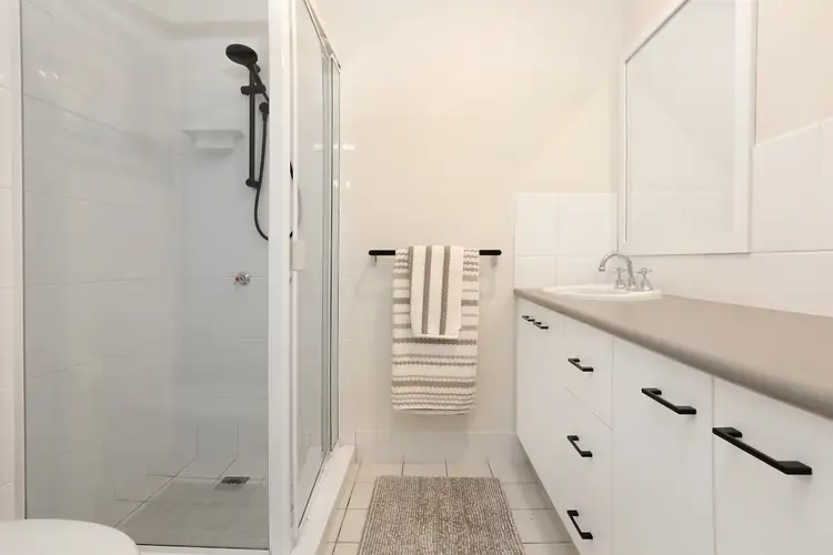 Fifth view of Homely semi-detached listing, 1/5 Teal Avenue, Paradise Point QLD 4216