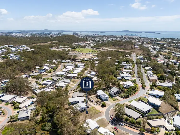 11 Ouston Place, South Gladstone QLD 4680