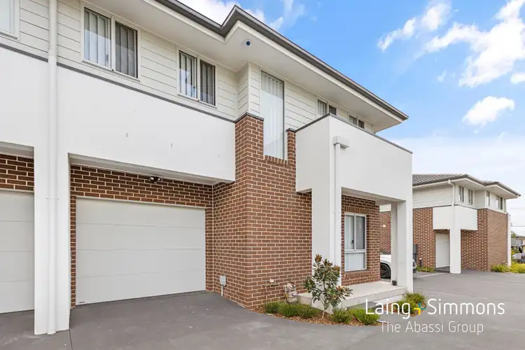 2/54 Canberra Street, Oxley Park NSW 2760