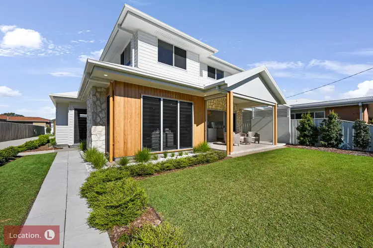 15A Howard Street, Bargara QLD 4670
