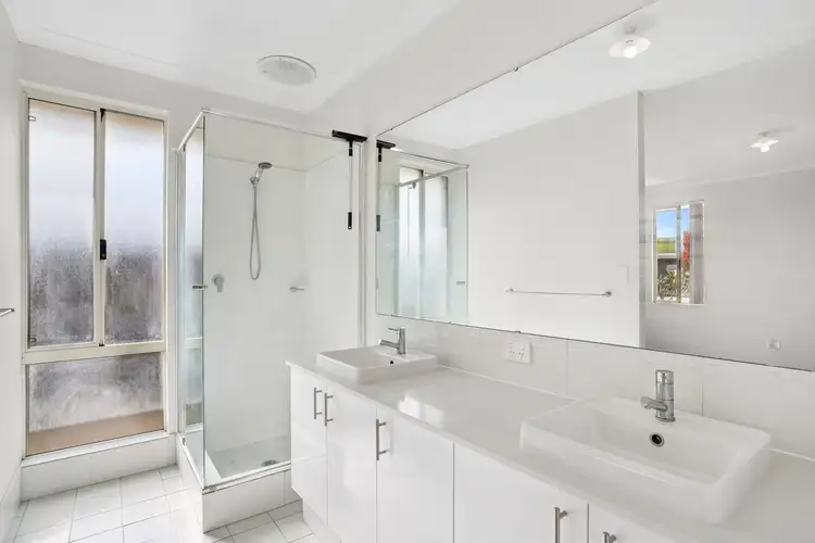 Sixth view of Homely house listing, 102 Verbana Drive, Aveley WA 6069