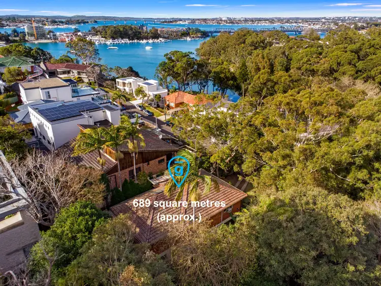 18 Marie Dodd Cres, Blakehurst NSW 2221