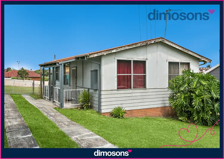 57 Lake Heights Road, Lake Heights NSW 2502