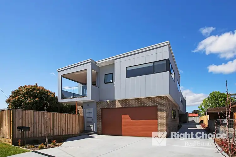 103B Barton Street, Oak Flats NSW 2529