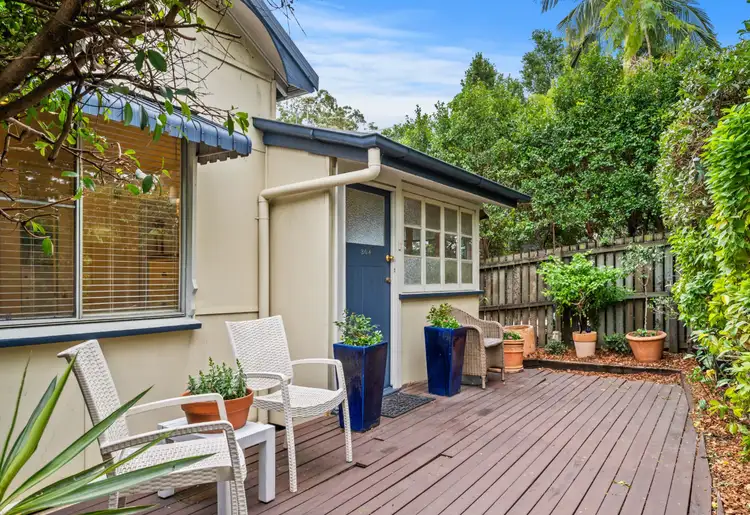 2/304 Lutwyche Road, Windsor QLD 4030