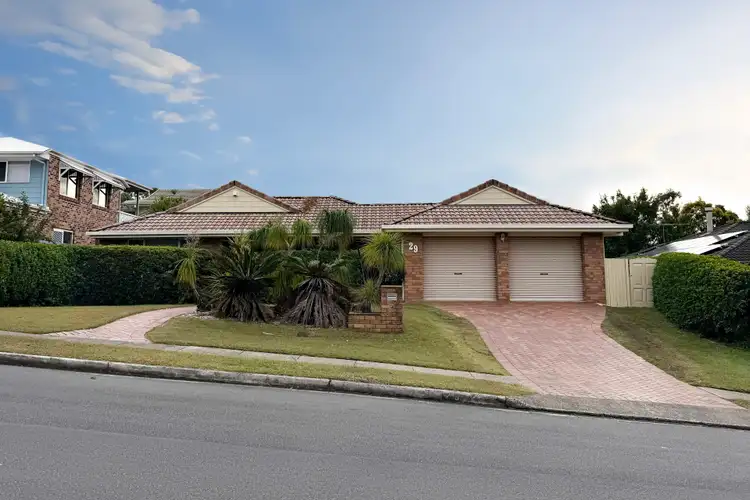 29 Burstall Avenue, Belmont QLD 4153