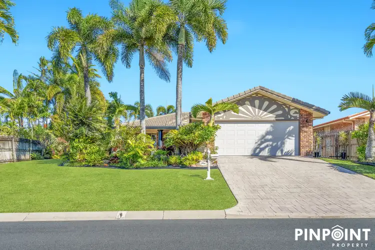 3 Edinburgh Place, Beaconsfield QLD 4740