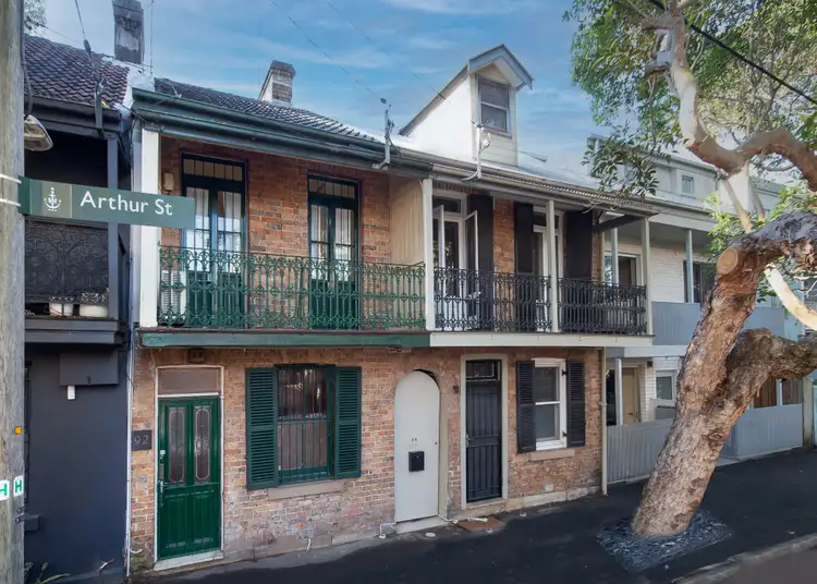 92 Arthur Street