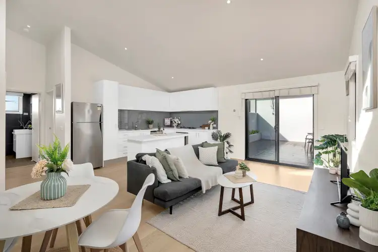 8/125 Raleigh Road, Maribyrnong VIC 3032