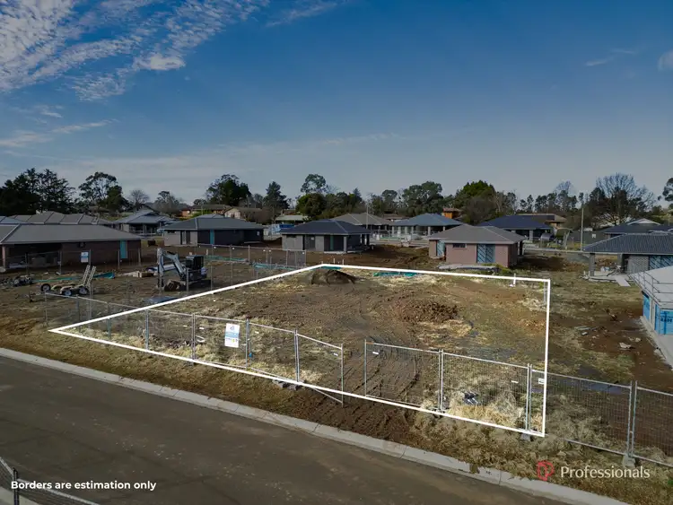 13 Frizell Crescent