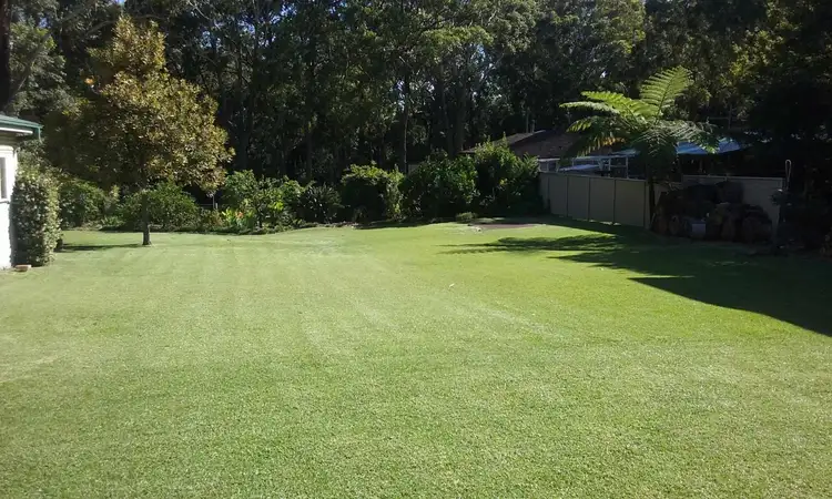 25 Greenbank Grove, Culburra Beach NSW 2540