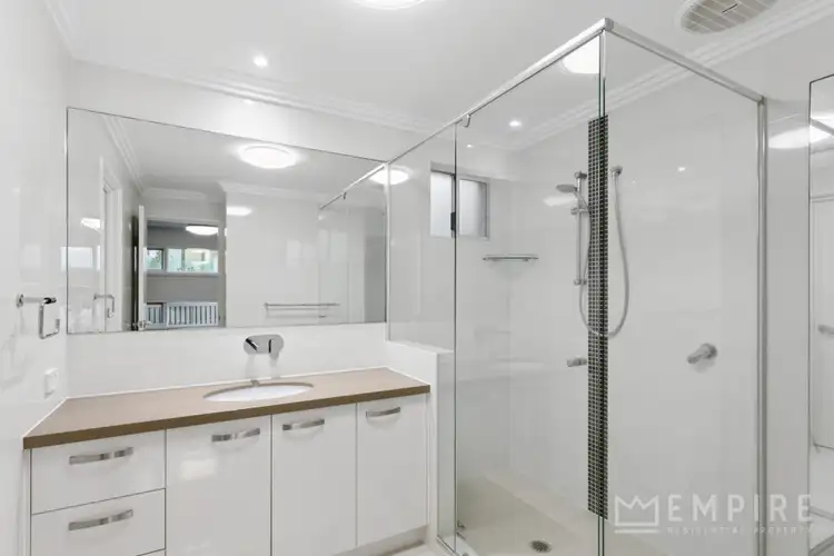 Fifth view of Homely house listing, 4/19 Perlinte View, North Coogee WA 6163
