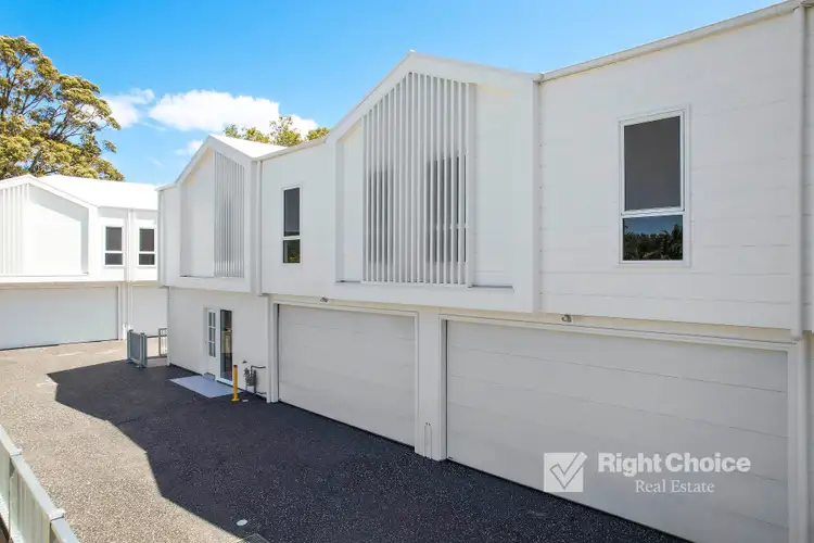 1/18 Kaylaur Crescent, Albion Park Rail NSW 2527