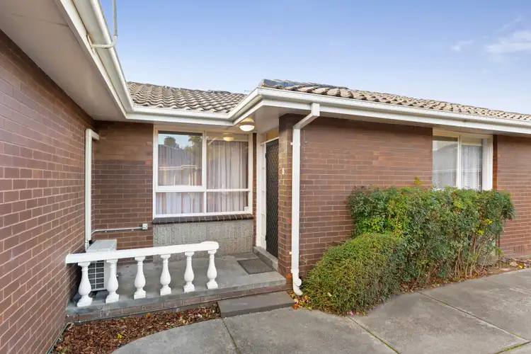 8/17 Hopetoun Avenue, Brunswick West VIC 3055