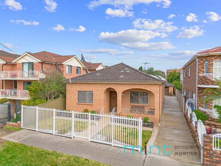 17 Dryden Street, Campsie NSW 2194
