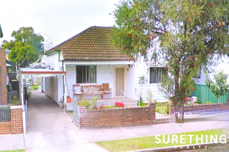 33 Hampstead Road, Auburn NSW 2144