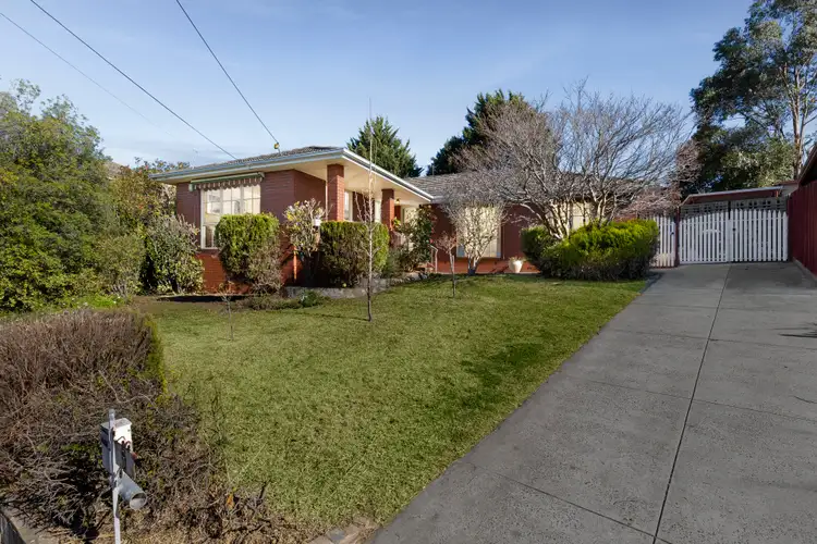 5 Caple Place, Gladstone Park VIC 3043