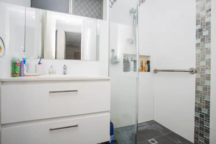 Fifth view of Homely house listing, 11 May Close, Armadale WA 6112