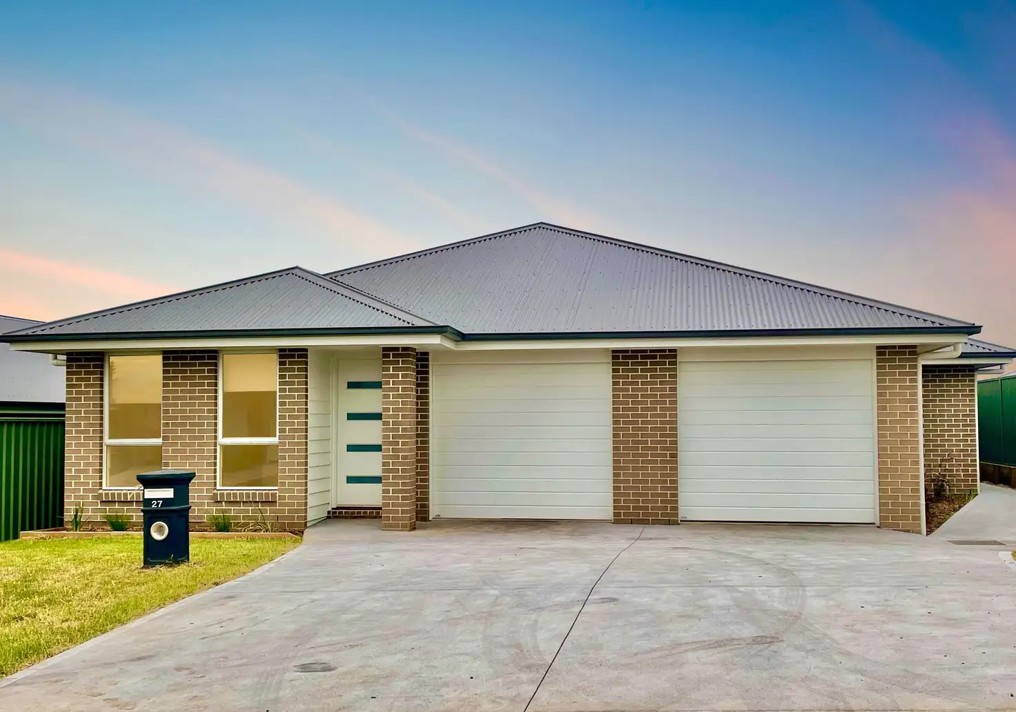 Main view of Homely semi-detached listing, 27 Bendigo Circuit, Nowra NSW 2541