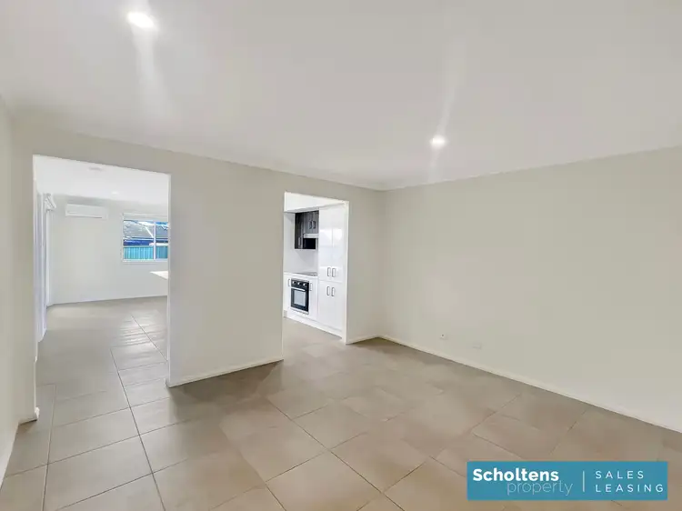 Third view of Homely semi-detached listing, 27 Bendigo Circuit, Nowra NSW 2541