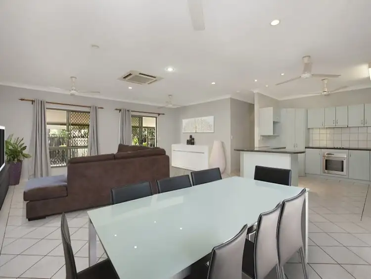 55 Rosebery Drive