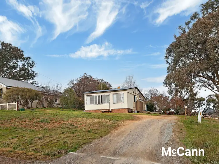 18 Gunning Street (Dalton), Gunning NSW 2581