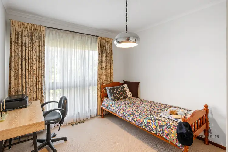 Sixth view of Homely house listing, 4 Shawlands Drive, Tullamarine VIC 3043