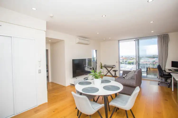 707/2 Rutland Avenue, Lathlain WA 6100