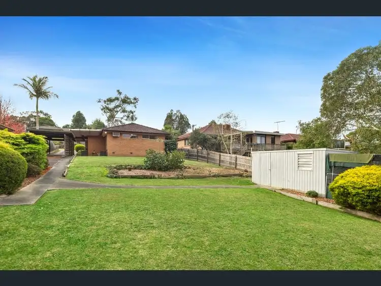 Sixth view of Homely house listing, 10 Coolaroo Court, Mooroolbark VIC 3138