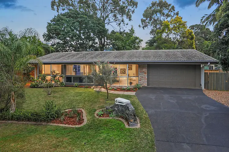 4 Caladenia Court, Everton Hills QLD 4053
