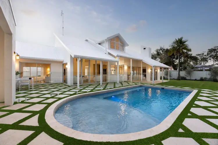 8 Waimea Court, Mountain Creek QLD 4557