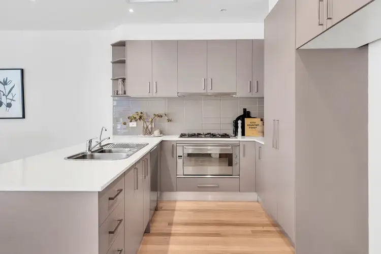 Sixth view of Homely townhouse listing, 3/76 Market Street, Essendon VIC 3040