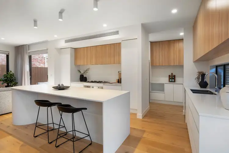 Fifth view of Homely house listing, 10 Groves Street, Keilor East VIC 3033