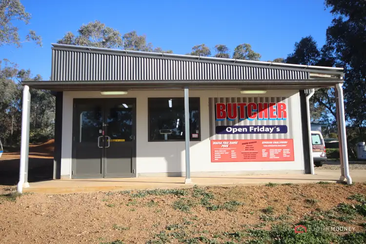 32 Kyeamba Street, Mangoplah NSW 2652
