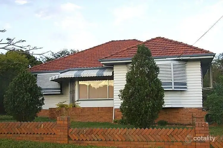 110 Park Terrace, Sherwood QLD 4075