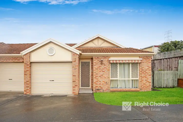 6/4 MacLeay Place, Albion Park NSW 2527