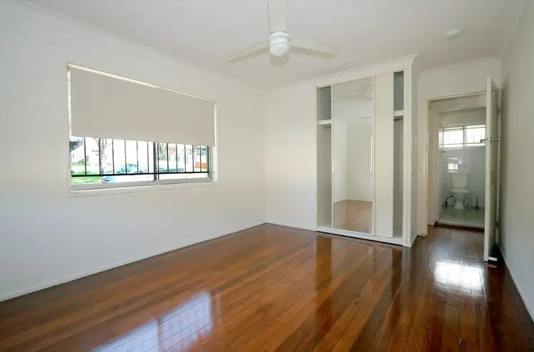 Fourth view of Homely apartment listing, 1/16 Ovendean Street, Yeronga QLD 4104