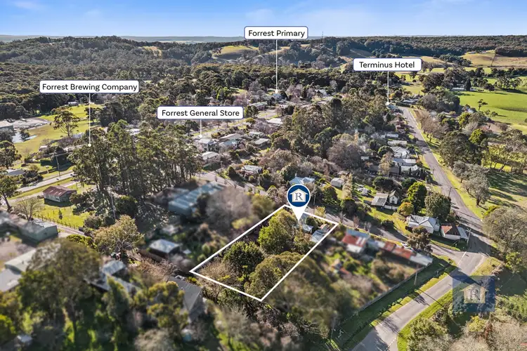 10 Blundy Street, Forrest VIC 3236