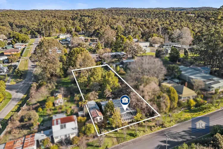Fourth view of Homely house listing, 10 Blundy Street, Forrest VIC 3236