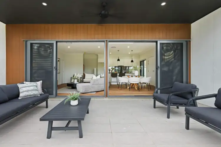 Sixth view of Homely townhouse listing, 2/3-7 Bartlett Street, Morningside QLD 4170