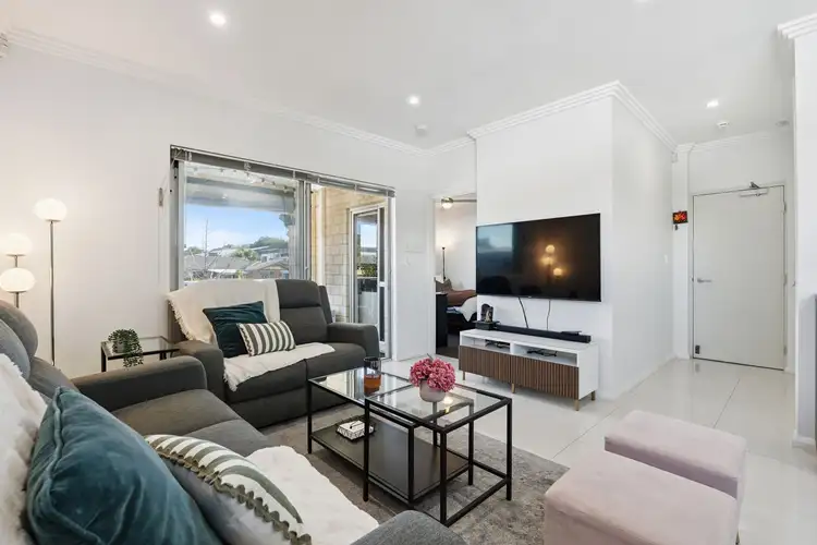 Sixth view of Homely apartment listing, 4/47 Odin Road, Innaloo WA 6018
