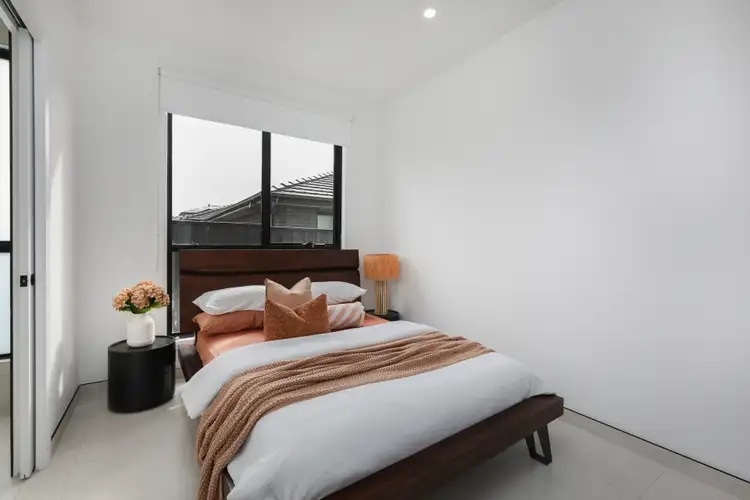 Sixth view of Homely house listing, 10 Carramar Way, Greenvale VIC 3059