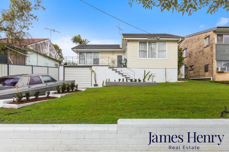 7 Thomas Street