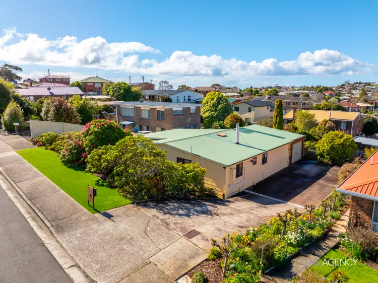 40 Chanel Street North